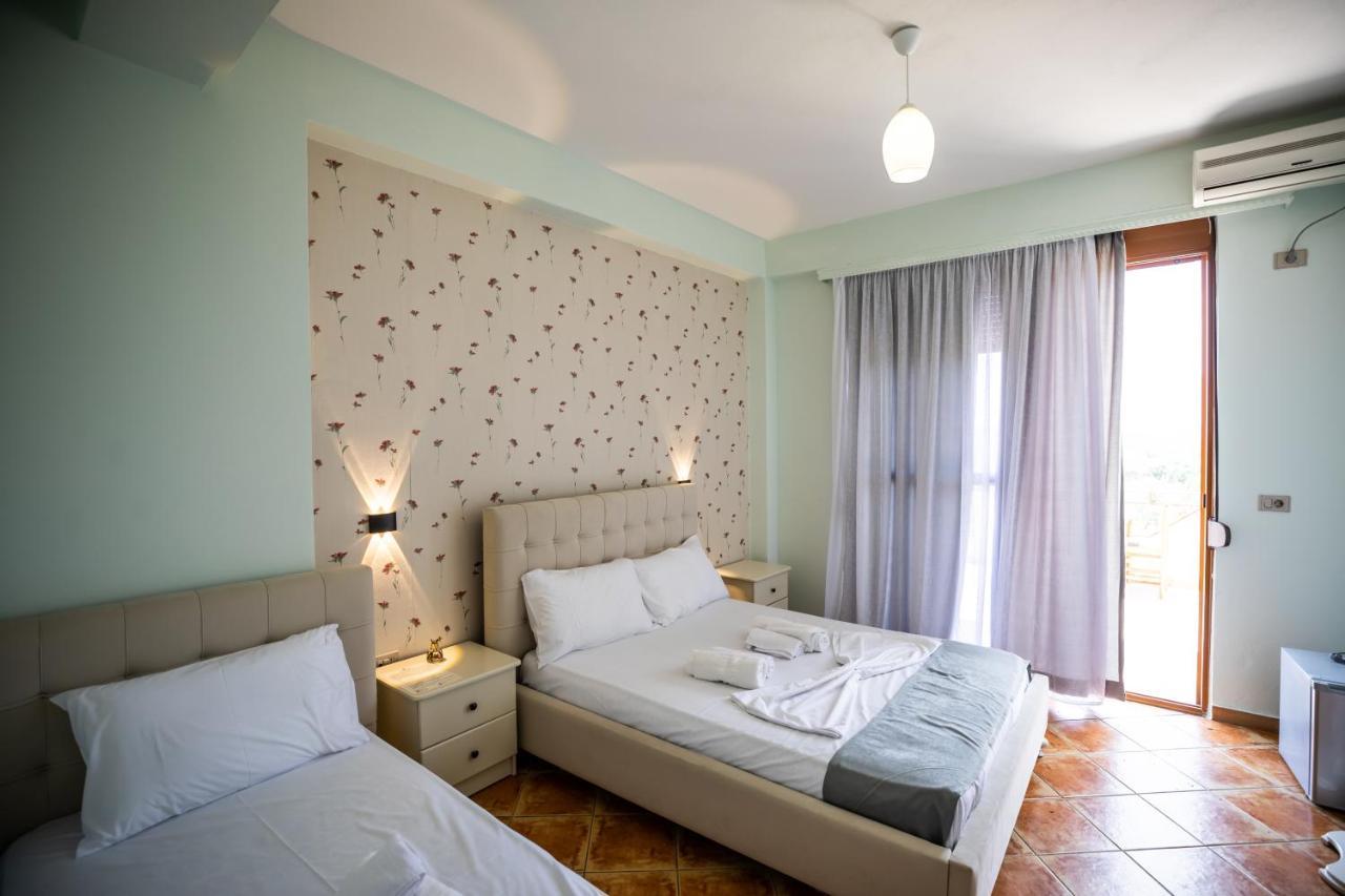 Hotel Panorama Himare Eksteriør bilde