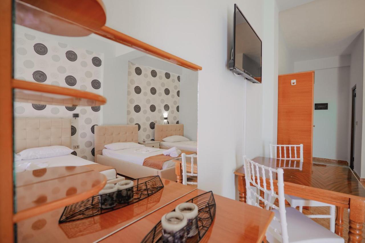 Hotel Panorama Himare Eksteriør bilde